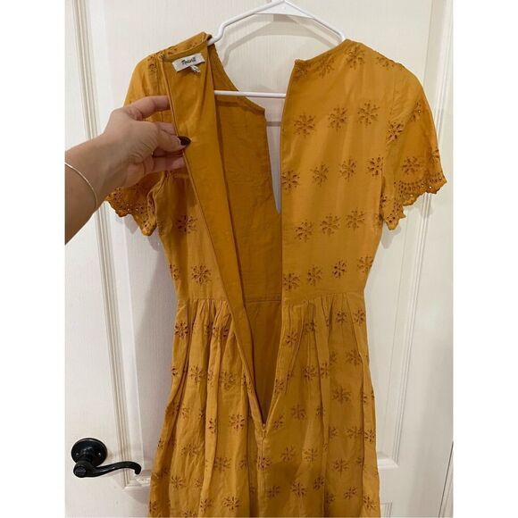 Madewell Eyelet Scalloped Trim Dress Size 00 - Picture 5 of 7